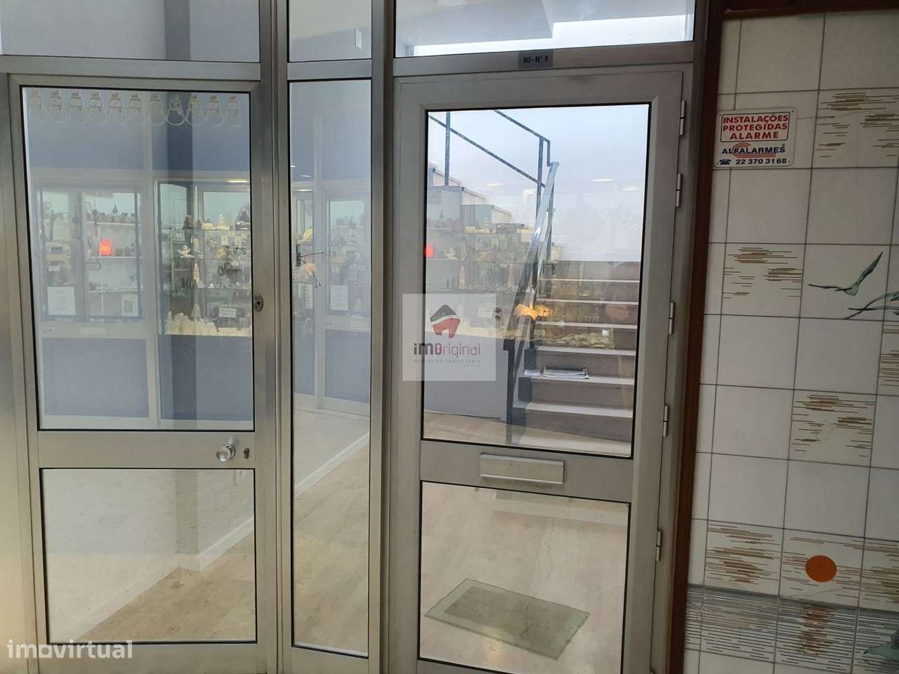 Loja / escritório junto Metro / Câmara de Gaia-25