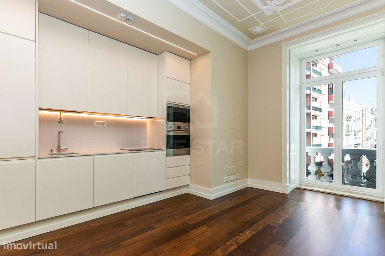 T2  | Condomínio de Luxo | Lisboa Centro | Av Duque de Loulé-6
