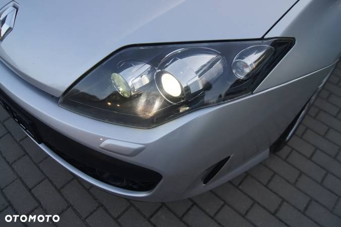 Renault Laguna 2.0 dCi FAP GT - 27