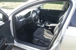 Volkswagen Passat 2.0 TDI - 7