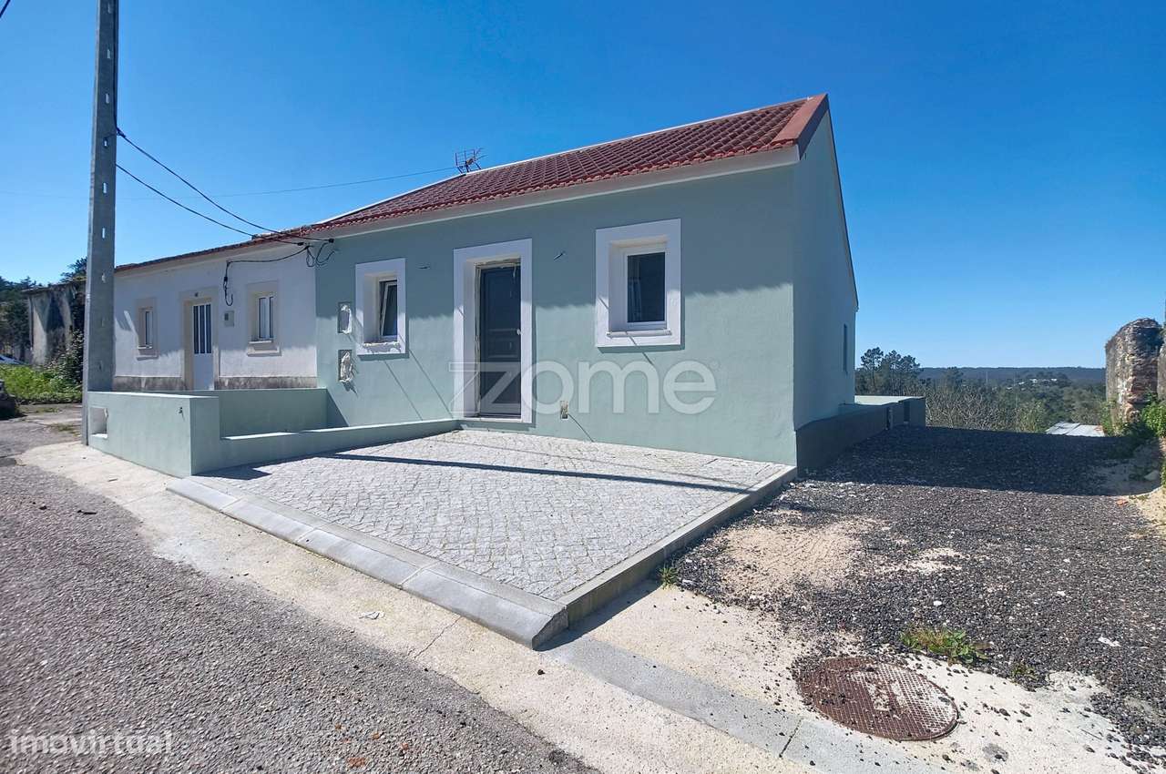 Moradia T1 Térrea com Terraço - Ideal para Habitação ou Investiment... - Grande imagem: 2/19