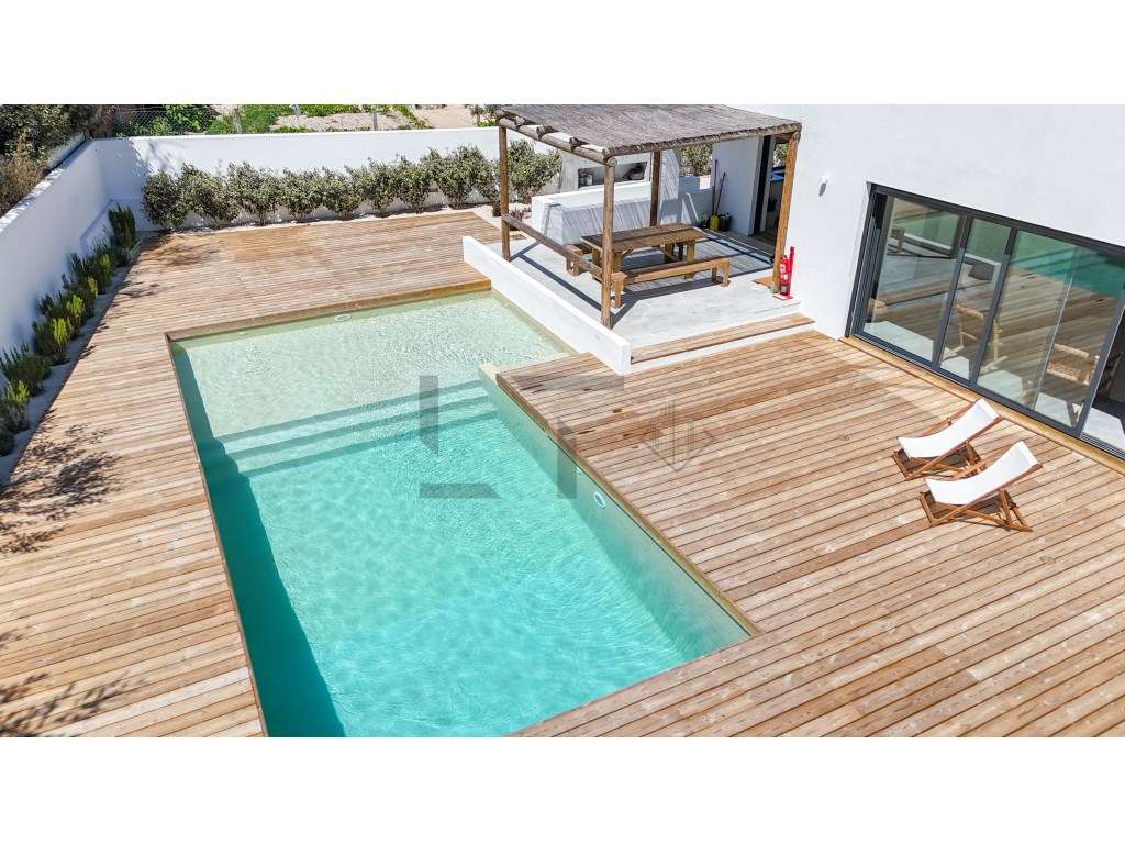 Moradia de Luxo com Piscina para Venda na Comporta-14