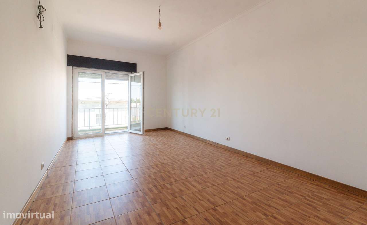 Apartamento 4 Assoalhadas com Varandas e Terraço - Grande imagem: 4/15