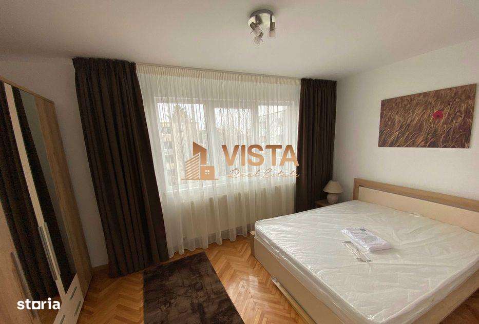 Apartament 2 camere, etaj 34 renovat integral, Zona Astra, Brasov - Imagine principală: 3/8