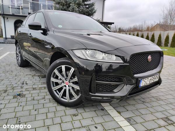 Jaguar F-Pace - 18