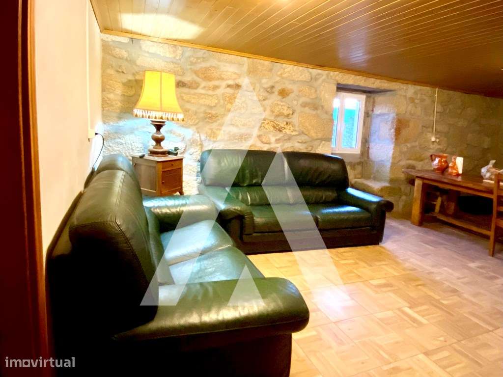 Moradia Rústica T4-6