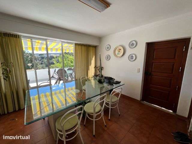 Excelente Moradia c/Piscina, Ringue desportivo, Garagem-25