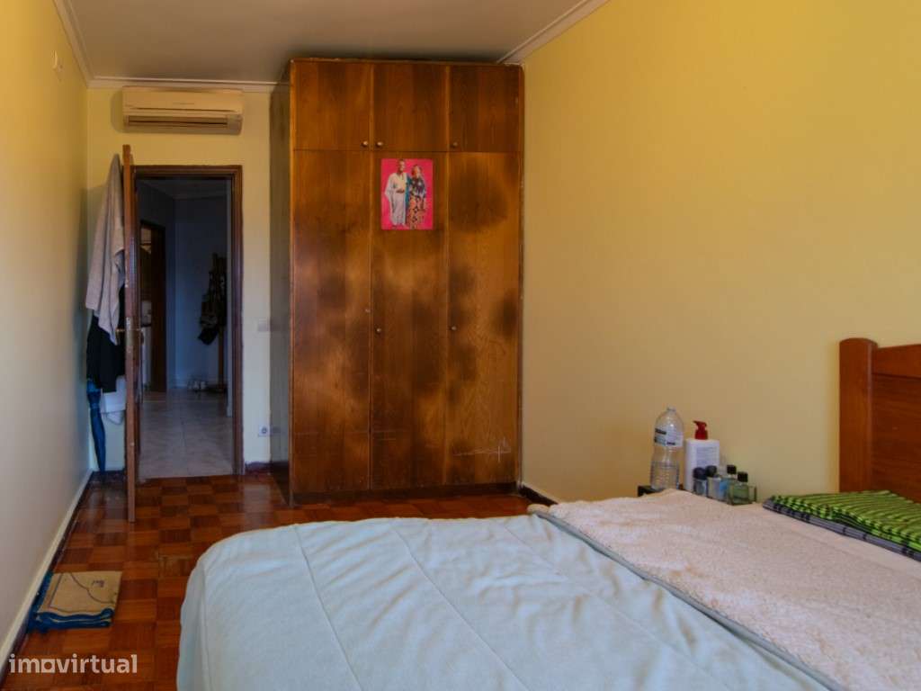 Imperdível T2 na Amadora!-9