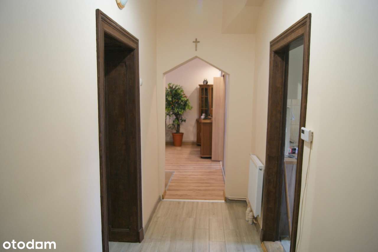 Parter, 3 pokoje z kominkiem po remoncie - Pełny obrazek: 4/12