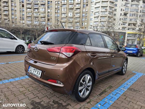 Hyundai i20 - 3