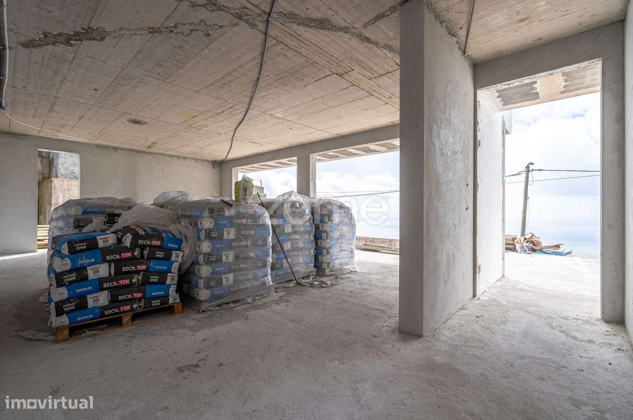 Moradia T3 Nova Tipo Geminada H2 Arco da Calheta - Grande imagem: 5/43