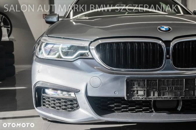 BMW Seria 5 540i M Sport sport - 3