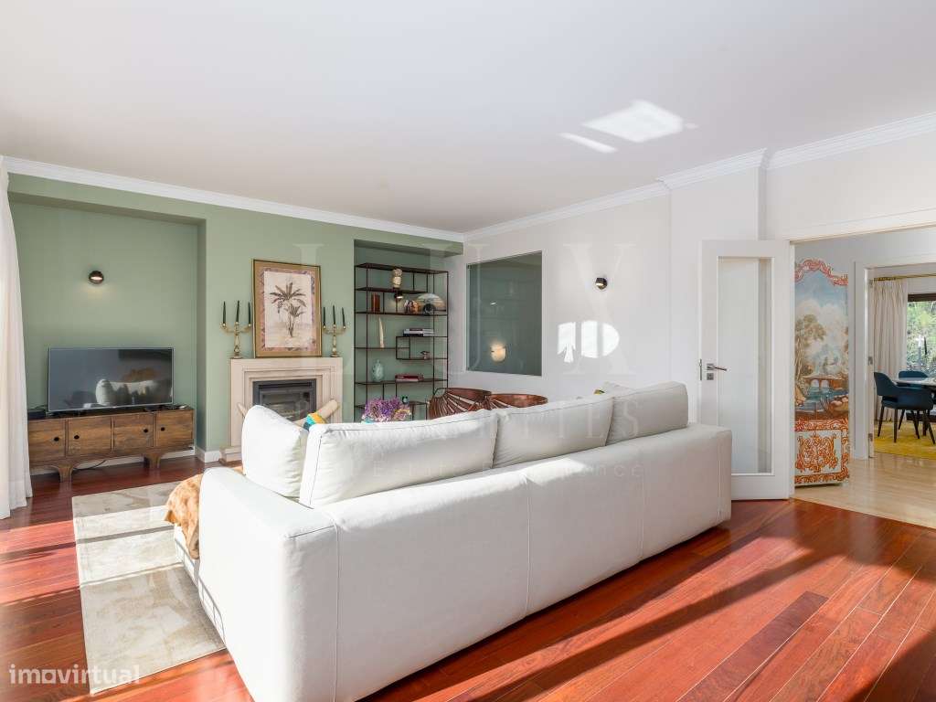 MORADIA T4 COM PISCINA E VISTA PARA O GOLF NO ESTORIL-8