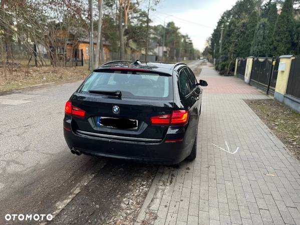 BMW Seria 5 520d xDrive - 5