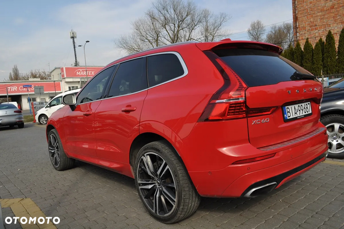 Volvo XC 60 T6 GPF AWD R-Design - 11