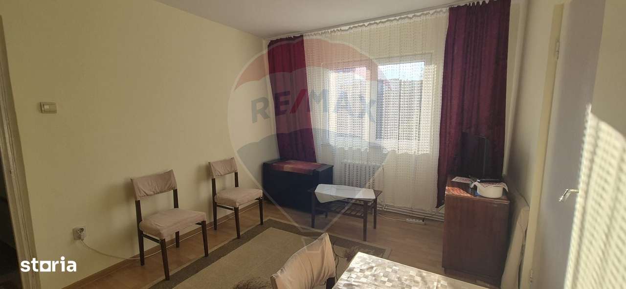 Apartament cu 3 camere de vânzare în Mănăștur-0
