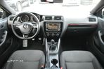 Volkswagen Jetta 2.0 TDI Comfortline - 13