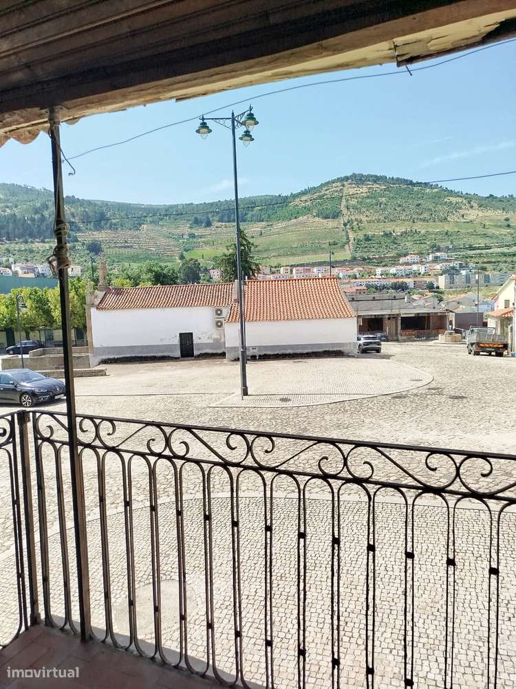 300m² no Centro Histórico de Moncorvo - Venda direta. - Grande imagem: 4/6