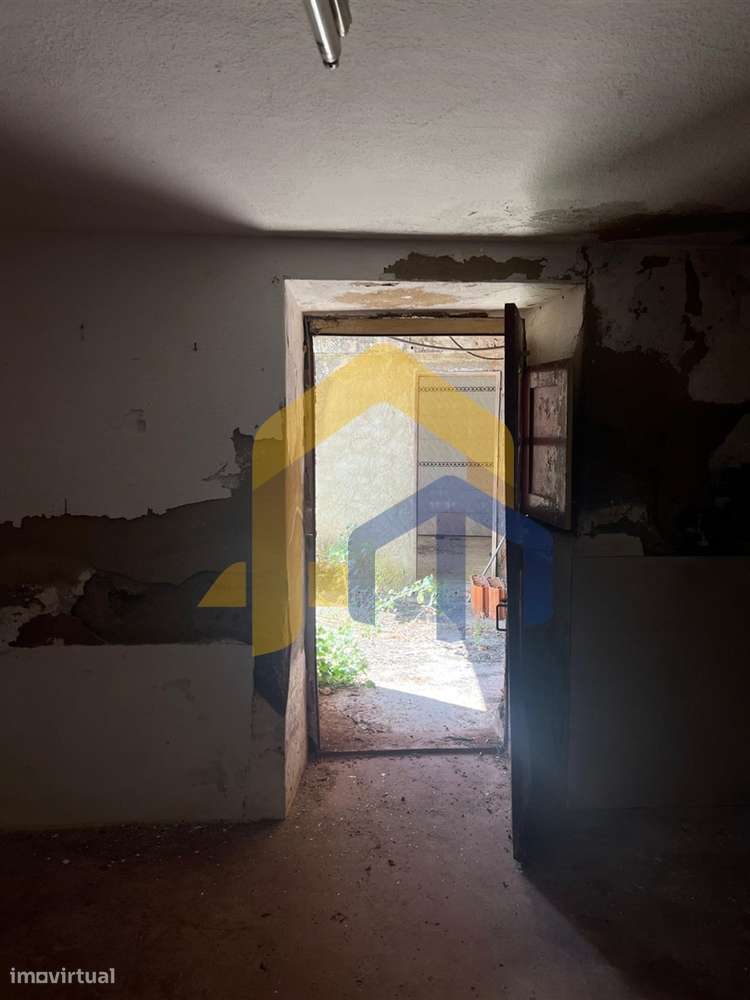 Casa de aldeia com espaço exterior em Bencatel - Grande imagem: 4/22