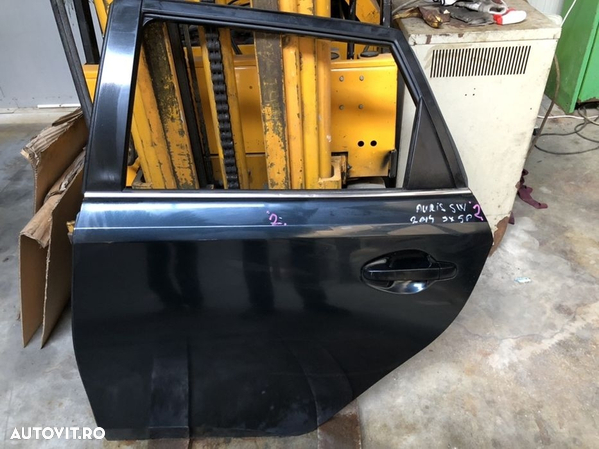 Usa stanga spate TOYOTA AURIS 5 usi hatchback an 2013-2019 - 1