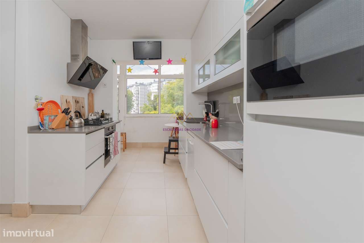 T7 convertido em T5 no Centro de Carnaxide - Grande imagem: 2/33