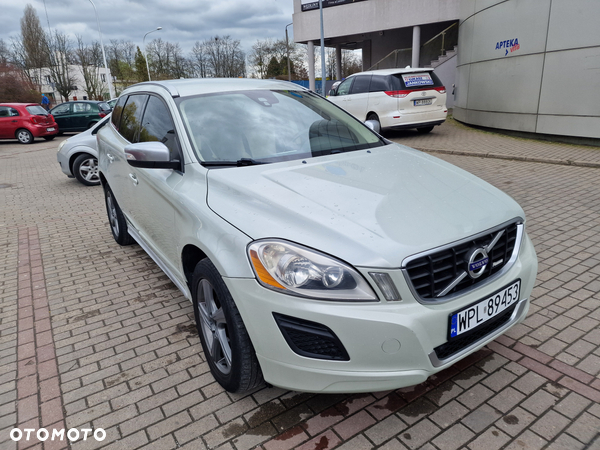 Volvo XC 60 D4 Geartronic RDesign - 11