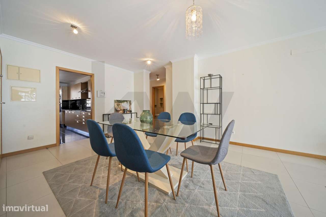 Apartamento T3 no Centro do Funchal com 2 Lugares de Garagem – Confort - Grande imagem: 4/24