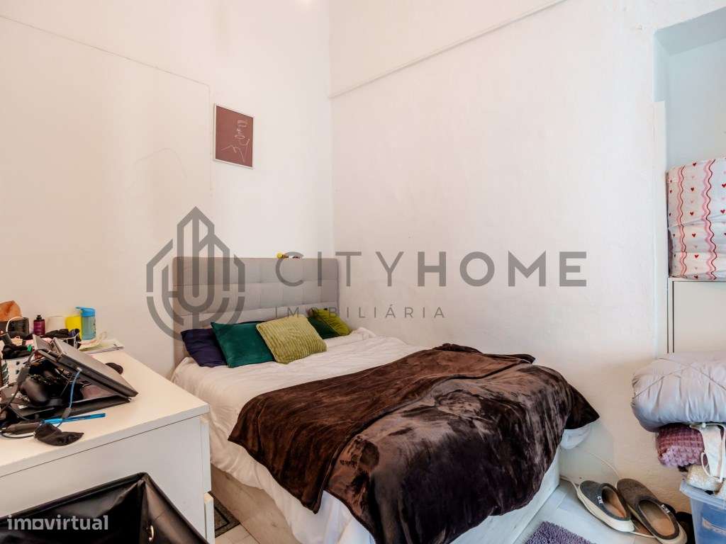 Moradia T2 com quintal no centro de Lagoa-11