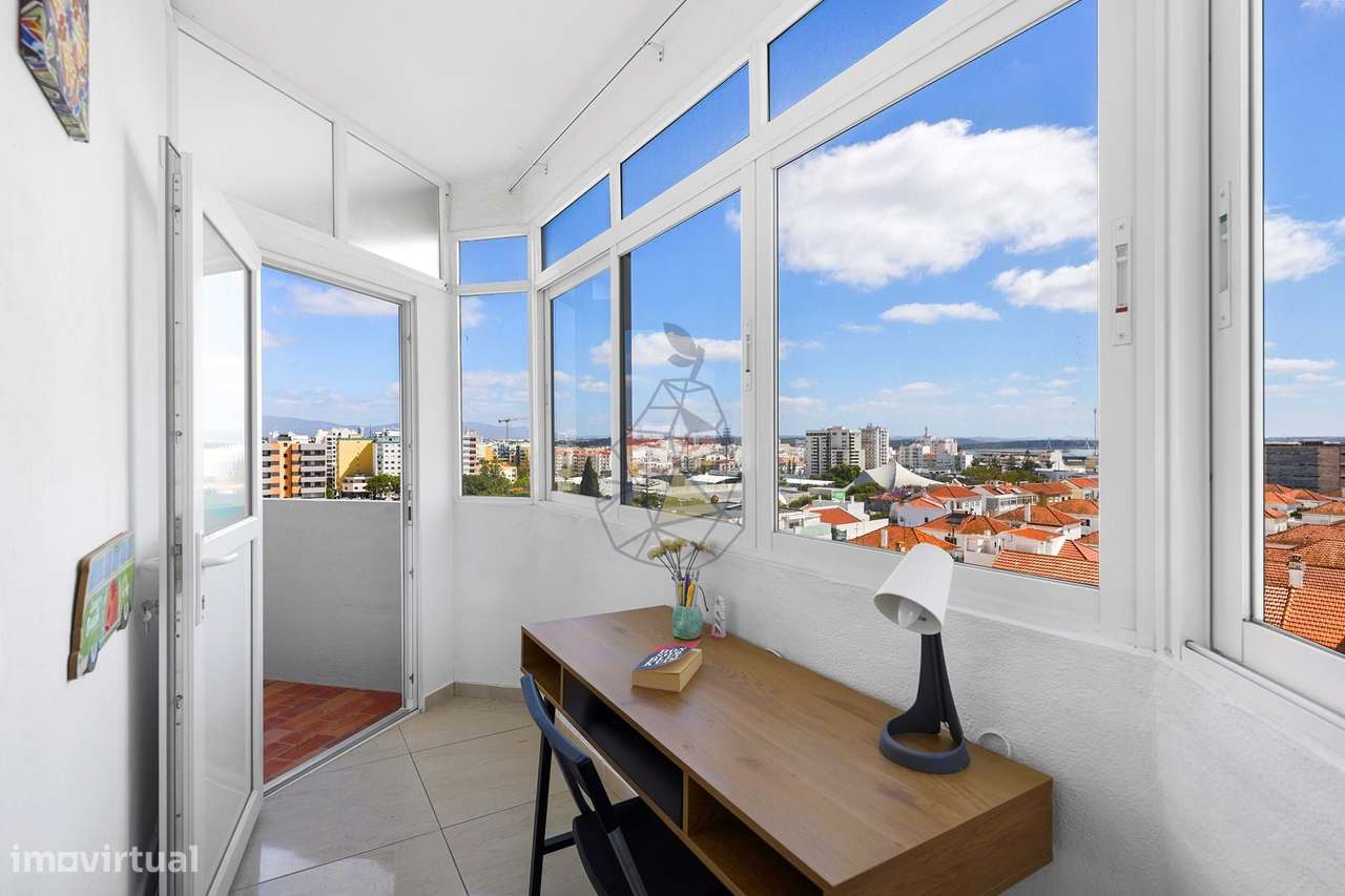 Apartamento Renovado T1 no Centro de Portimão-21