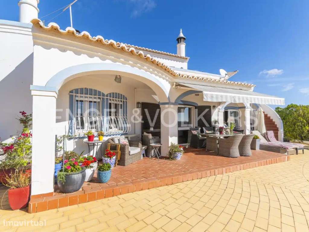 Moradia de Luxo com Piscina e Campo de Golfe Privado - Grande imagem: 5/58