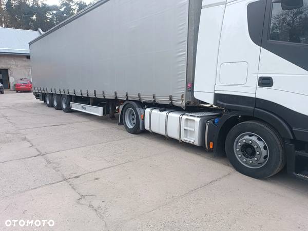 Iveco Stralis - 24