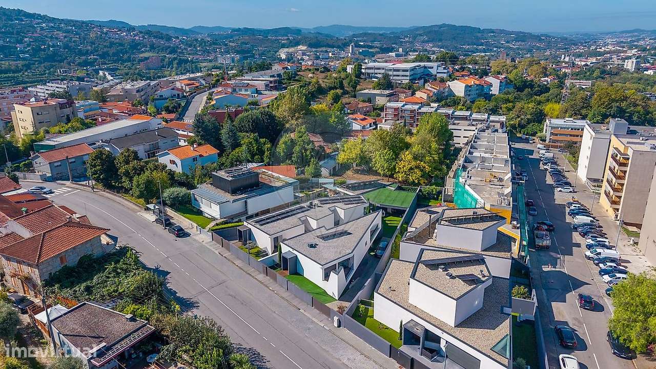 Moradia T3 para venda - Grande imagem: 2/50