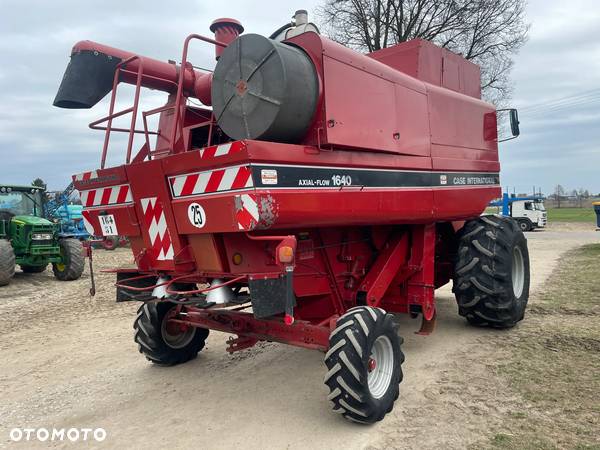 Case IH 1640 Axial Flow - 3