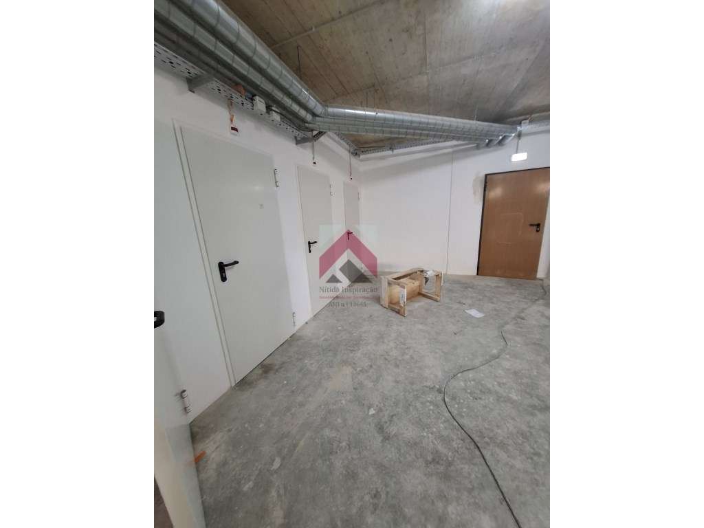 Apartamento T2 + Duplex Amplo + Terraço na Cobertura em Esgueira, A...-38