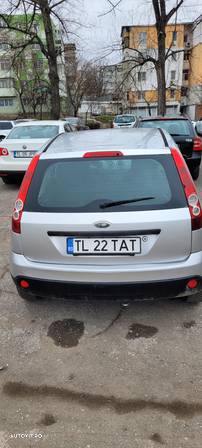 Ford Fiesta 1.25i Comfort - 3