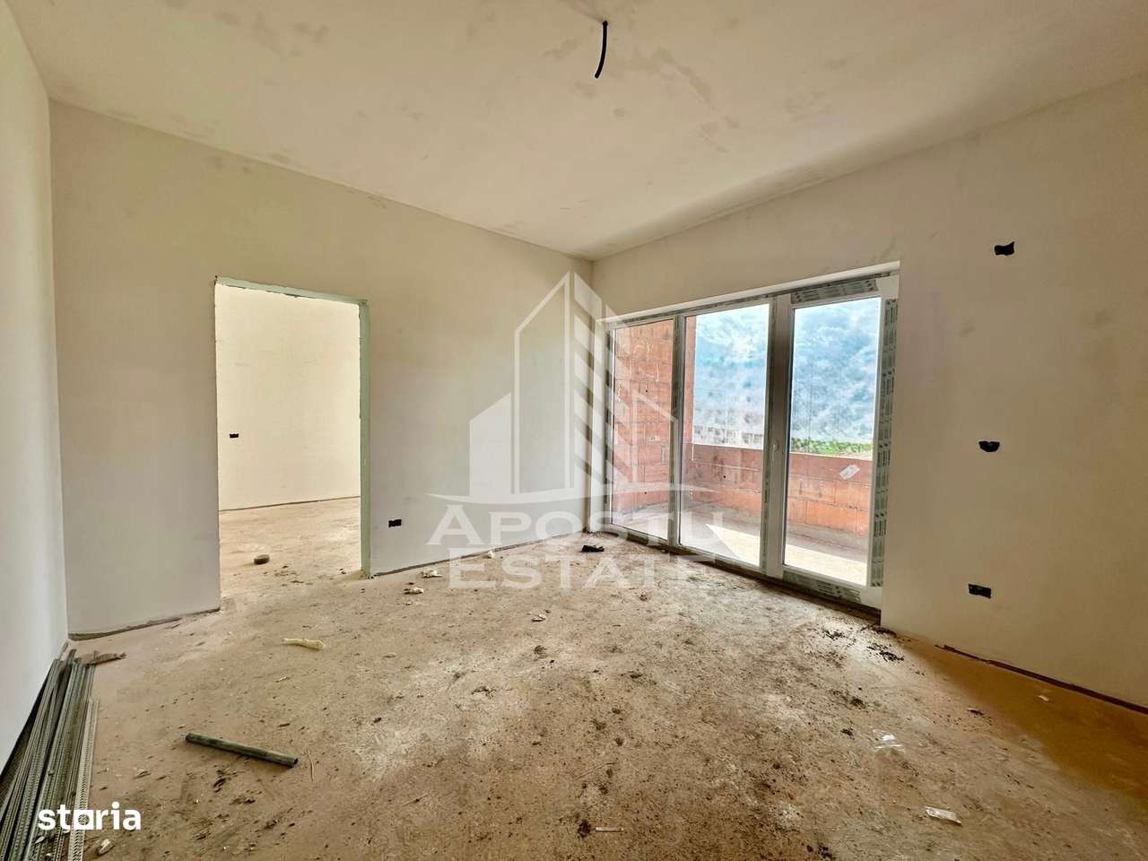 Apartament cu 2 camere, etaj 1, bucatarie semideschisa, Giroc - Imagine principală: 2/6