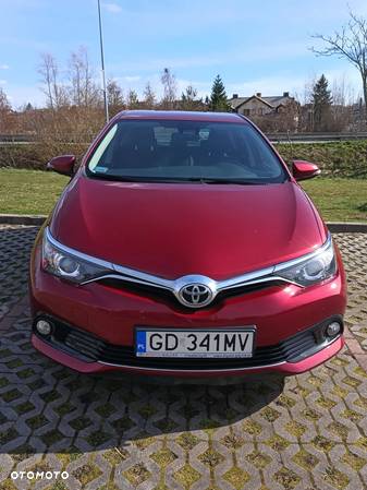 Toyota Auris 1.6 Premium - 3