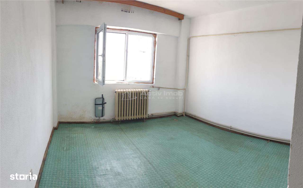Apartament 3 cam decomandat zona F-uri Dunarii - Imagine principală: 4/8
