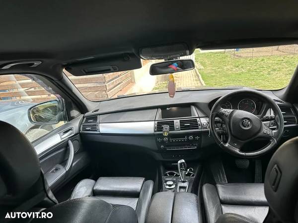 Dezmembrez BMW X5 E70 NFL / FL / LCI / M Pachet motor calculator cutie viteze usa aripa capota haion trager bara faruri xenon stop interior jante navigatie oglinzi plafon praguri volan etc - 3