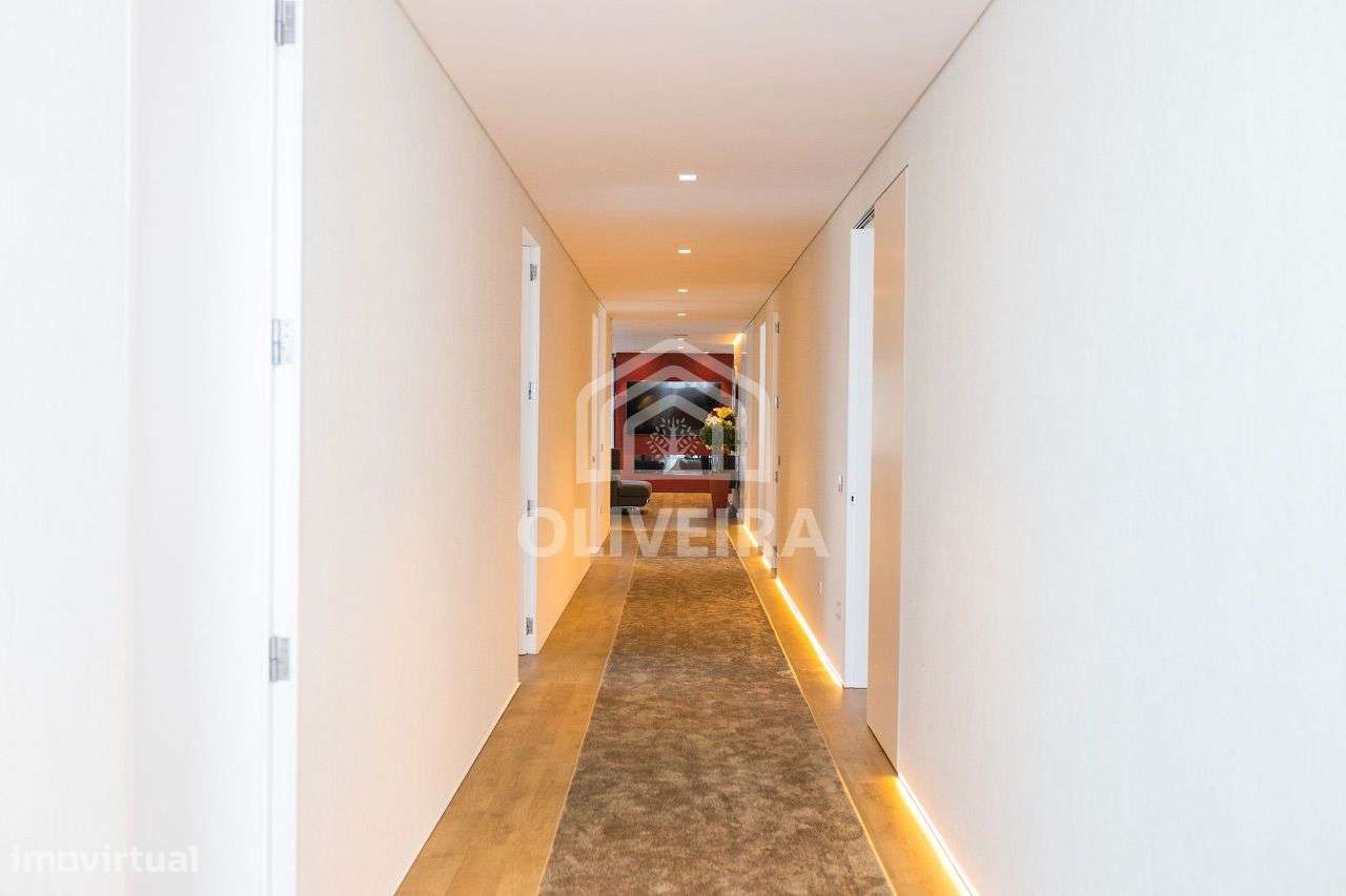 Moradia Térrea de Luxo em Barcelos-37