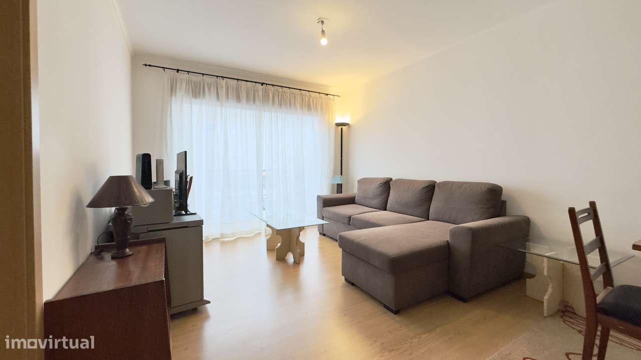 Apartamento T3 em Lisboa – Santa Clara - Grande imagem: 3/16
