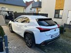 Lexus UX 250h (E-FOUR) F SPORT - 2