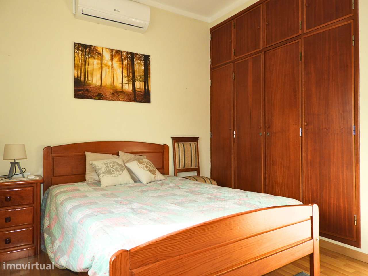 Edifício com Habitação e Restauração - Grande imagem: 4/15