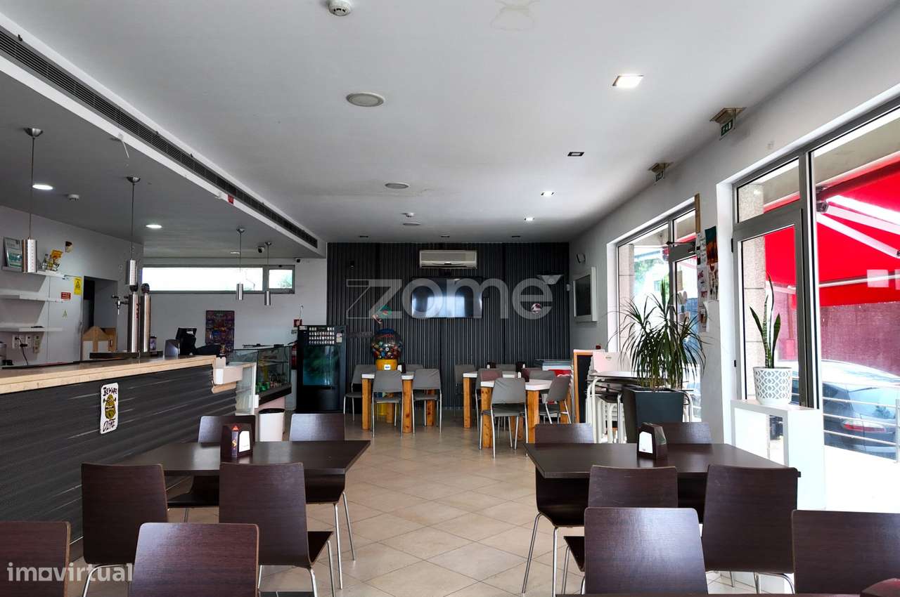 Café Pronto a Trabalhar para Arrendamento em Vilaça, Braga - Grande imagem: 5/36