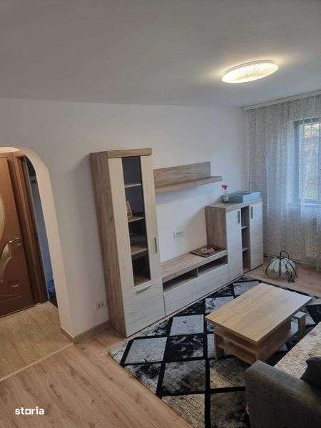 Vand Apartament 2 camere Pucioasa - Imagine principală: 5/8
