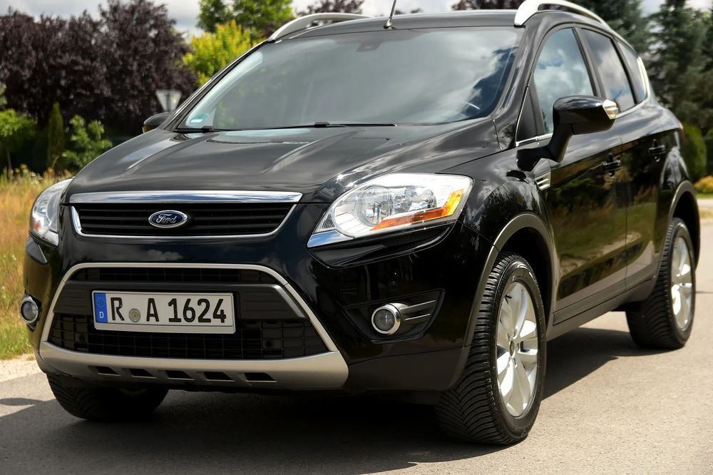 Ford Kuga I (2008-2012) 2.0 TDCi 2x4 Titanium 2010