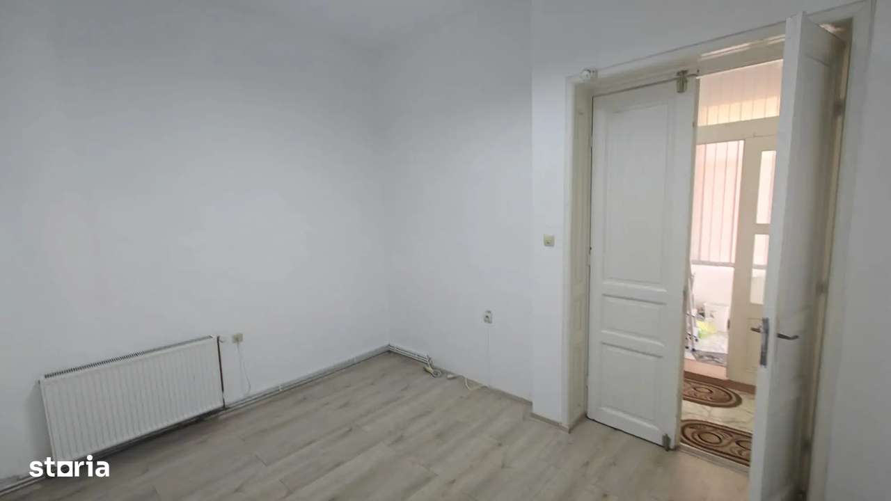 Casa / Spatiu comercial ~ zona ISJ Buzau ~ 160mp ~ Pret: 110.000€-5