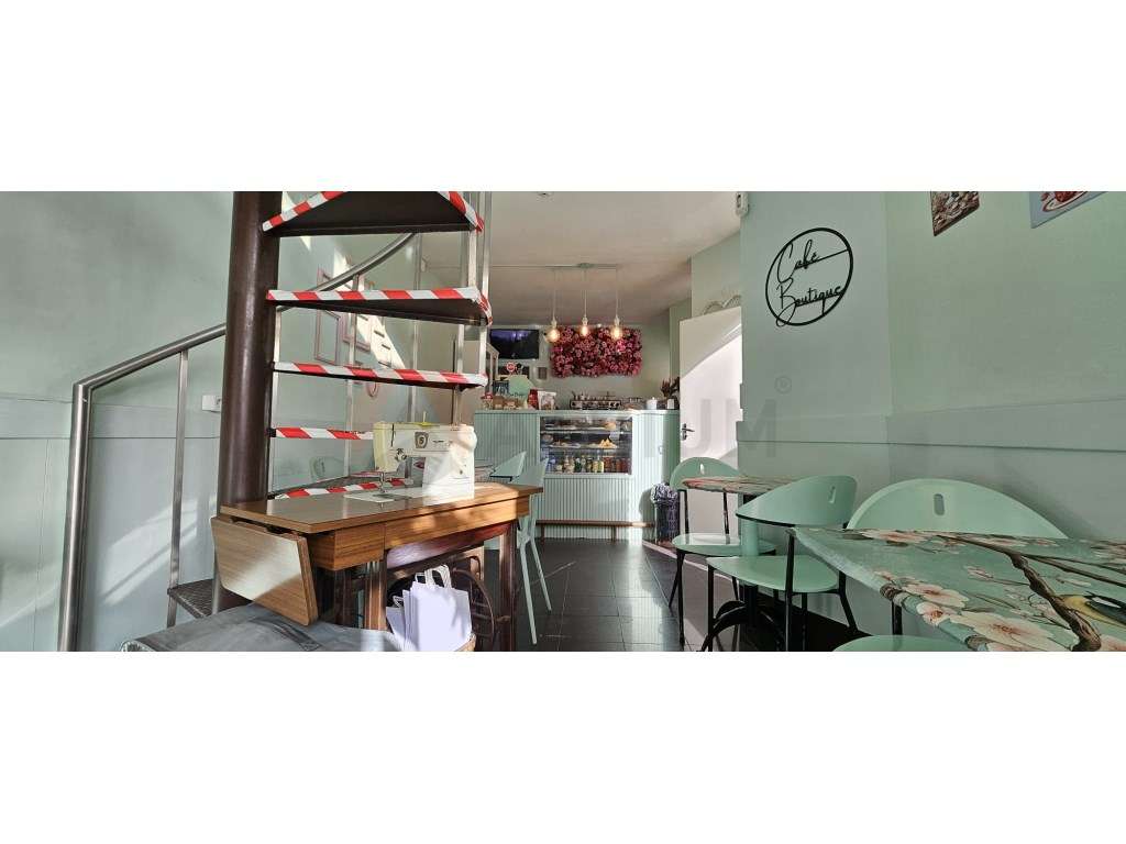 Oportunidade imperdível para adquirir um Café Boutique totalmente e...-6