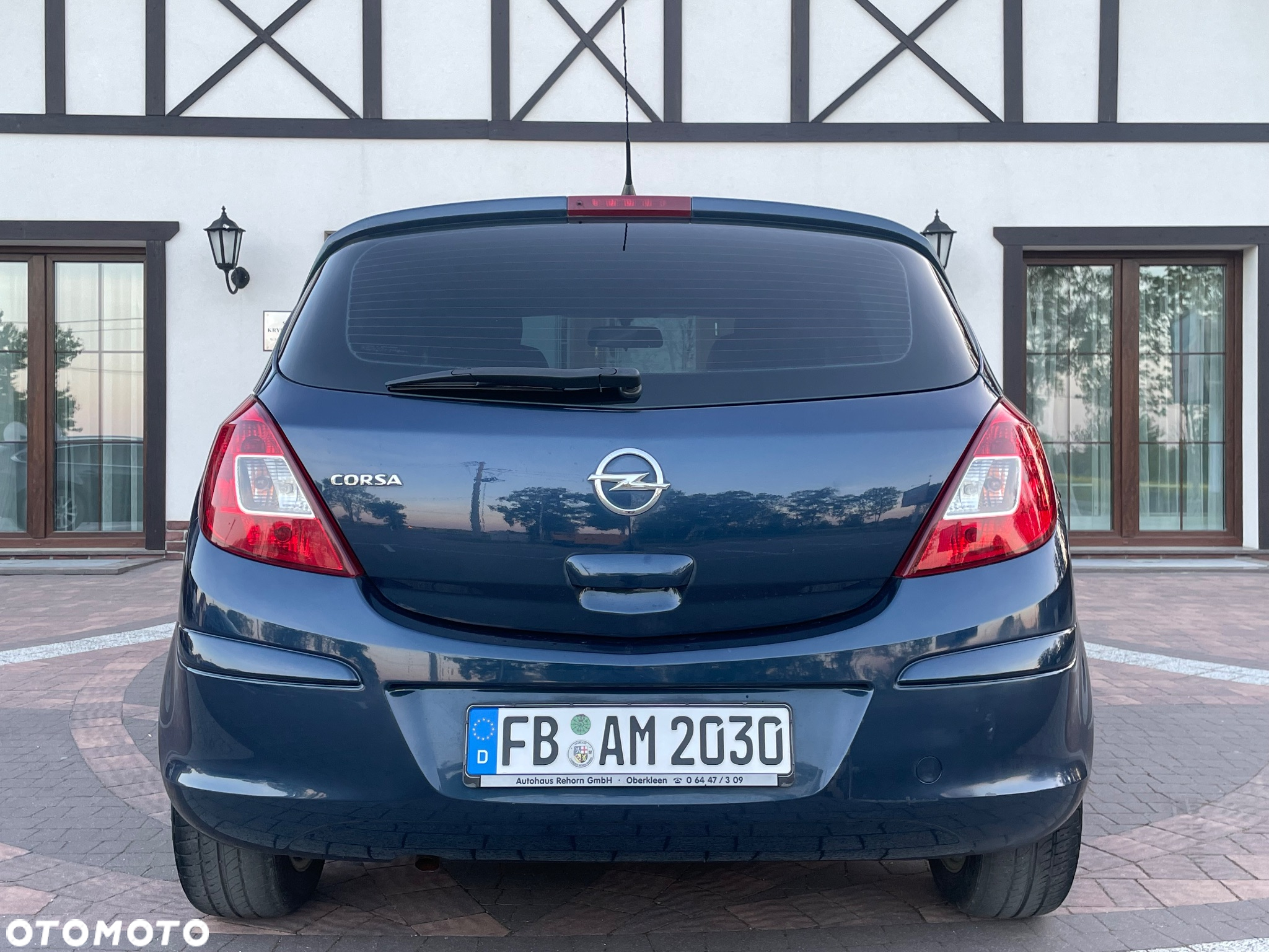Opel Corsa 1.2 16V Cosmo - 16