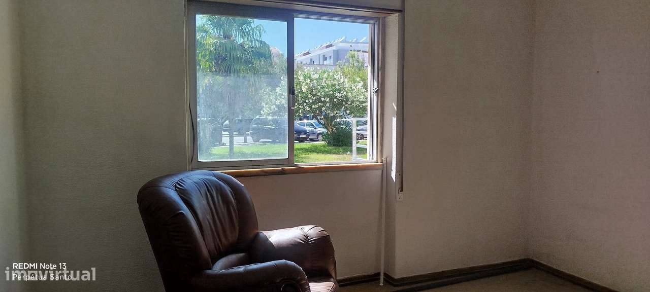 Excelente 3 assoalhadas Amplitude de áreas Luminosidade Marquise Arrec-10